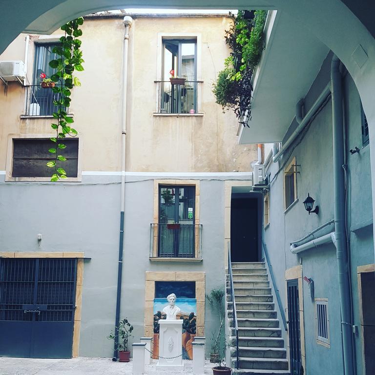 Mizzica Bed And Breakfast Катания Экстерьер фото